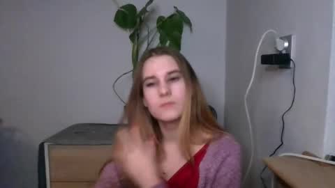 CyntiaNatural online show from January 9, 6:36 pm