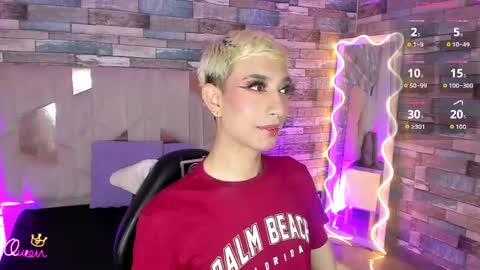 cyrus_tay online show from June 9, 11:55 am