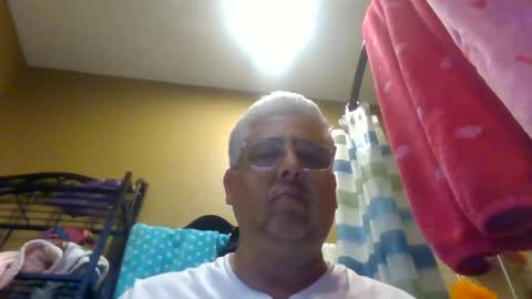 czar1974 online show from January 6, 5:44 am