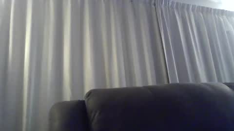 D online show from February 16, 9:04 am