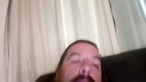 Snapshot of d1988 chatting on February 10, 8:29 am D online show from February 10, 8:29 am