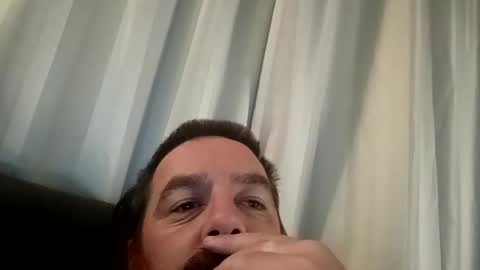 Snapshot of d1988 chatting on February 27, 9:42 am D online show from February 27, 9:42 am