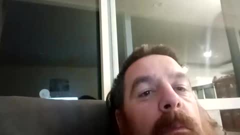 Snapshot of d1988 chatting on March 5, 8:54 am D online show from March 5, 8:54 am