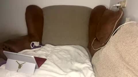 Snapshot of d3niis77 chatting on December 19, 11:50 am d3niis77 online show from December 19, 11:50 am