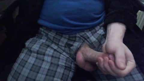 Snapshot of d3viousicecream chatting on February 25, 8:25 am deviousicecream online show from February 25, 8:25 am