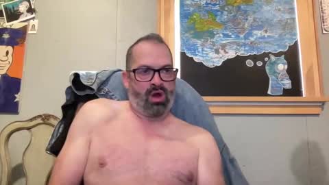 Snapshot of d4ddy858 chatting on October 19, 3:01 pm d4ddy858 online show from October 19, 3:01 pm