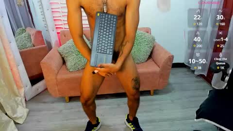 Snapshot of daarkomalfoy chatting on February 18, 11:52 pm Mauricio online show from February 18, 11:52 pm