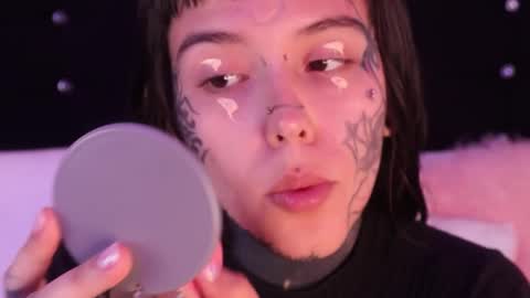 Snapshot of daarlene chatting on February 16, 11:26 pm Darlene online show from February 16, 11:26 pm