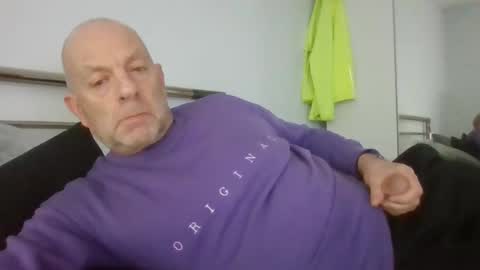 dab2912 online show from March 6, 4:36 pm