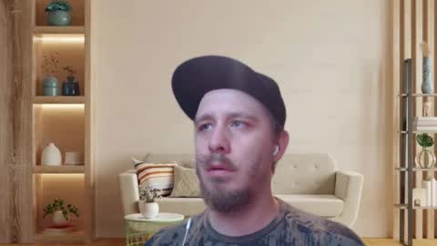 Snapshot of dabbydaddy25 chatting on December 16, 12:26 am dabbydaddy25 online show from December 16, 12:26 am