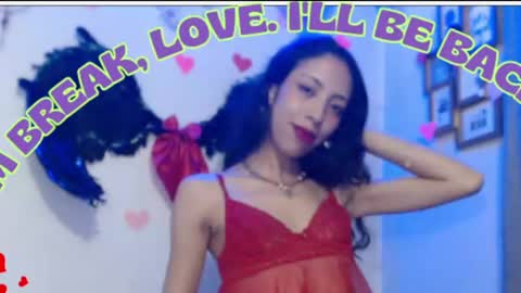 Snapshot of dabria_luxe chatting on July 10, 11:35 am dabria_luxe online show from July 10, 11:35 am