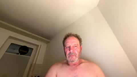 dachdecker7269 online show from February 18, 5:03 am