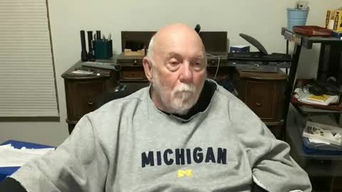 Snapshot of dack47 chatting on February 12, 6:29 am dack47 online show from February 12, 6:29 am