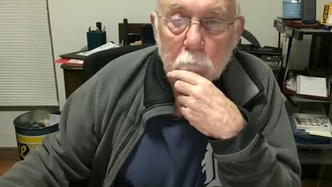 Snapshot of dack47 chatting on February 21, 4:30 pm dack47 online show from February 21, 4:30 pm