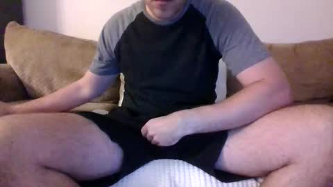 Snapshot of dadboddd1 chatting on January 7, 2:03 am dadboddd1 online show from January 7, 2:03 am