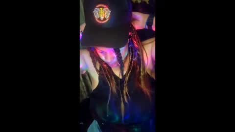 Daddett iS Wett online show from December 29, 4:38 am