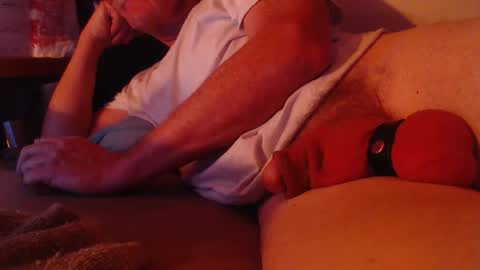 Snapshot of daddiesmonstercock chatting on January 14, 3:12 am daddiesmonstercock online show from January 14, 3:12 am