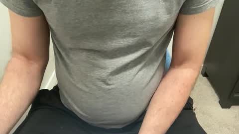 daddnextdoor online show from February 4, 11:42 pm