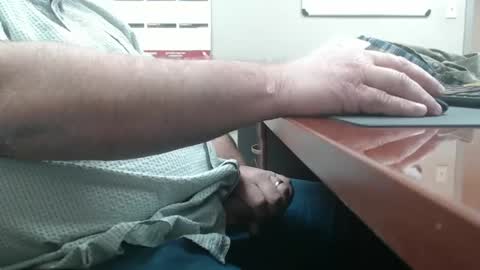 Snapshot of daddy7194 chatting on November 6, 11:00 am daddy7194 online show from November 6, 11:00 am