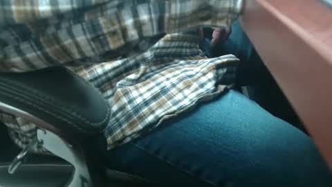 Snapshot of daddy7194 chatting on November 12, 1:00 pm daddy7194 online show from November 12, 1:00 pm