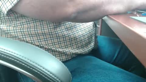 Snapshot of daddy7194 chatting on November 17, 2:01 pm daddy7194 online show from November 17, 2:01 pm