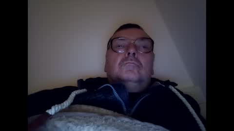 Snapshot of daddy91964 chatting on December 30, 8:25 pm daddy91964 online show from December 30, 8:25 pm