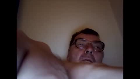 Snapshot of daddy91964 chatting on January 19, 9:23 pm daddy91964 online show from January 19, 9:23 pm