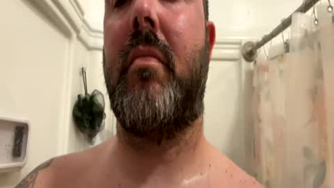 Snapshot of daddy_drew_va chatting on July 25, 12:42 am Daddy Drew online show from July 25, 12:42 am