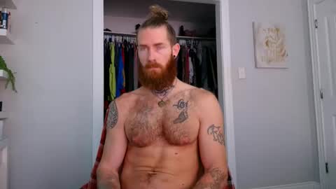 Snapshot of daddyafterdark1 chatting on June 5, 12:33 pm daddyafterdark1 online show from June 5, 12:33 pm