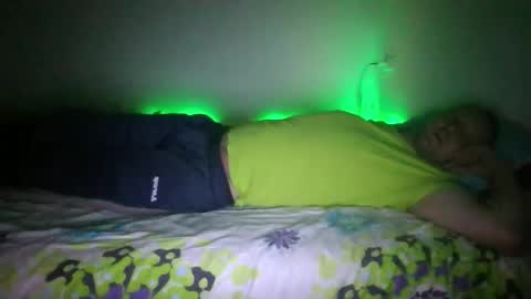 daddycomehome1 online show from September 15, 8:20 pm