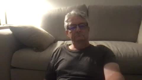 daddymike92883_1 online show from December 3, 5:42 am