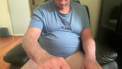 daddyoldcock online show from December 5, 2:53 am