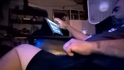 Snapshot of daddys_belthand chatting on July 20, 2:04 am daddys_belthand online show from July 20, 2:04 am