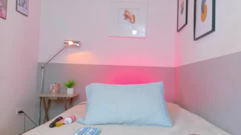 Antonella  online show from November 1, 2:52 pm