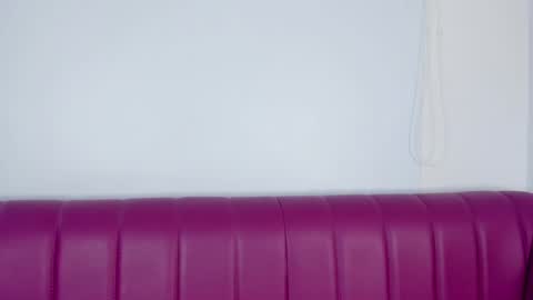 Snapshot of daddysgirrl1_ chatting on January 25, 5:40 am Bethany online show from January 25, 5:40 am