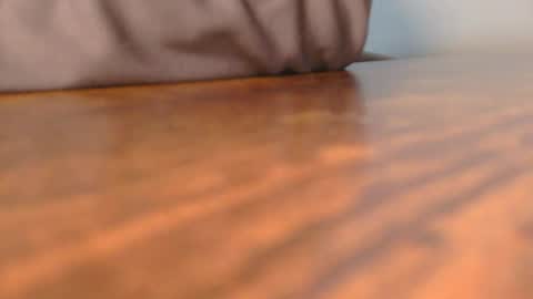 Snapshot of daddysmalls_55 chatting on November 24, 6:29 pm daddysmalls online show from November 24, 6:29 pm