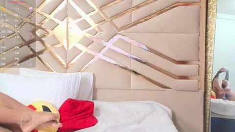 Anny  online show from February 26, 4:45 pm