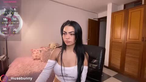 Snapshot of daddysweeeetbody chatting on September 22, 1:18 am Sophie online show from September 22, 1:18 am