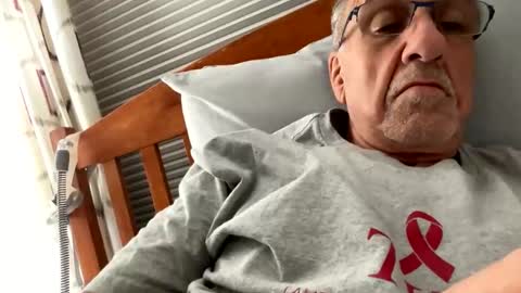 daddyweis online show from April 13, 2:17 am