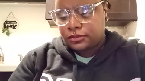 DadeesQTPie online show from January 8, 2:25 am