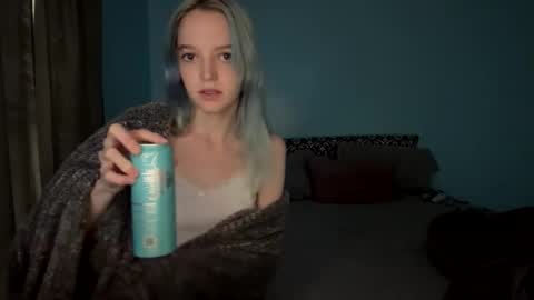 dadwouldbeproud1 online show from March 12, 3:18 pm