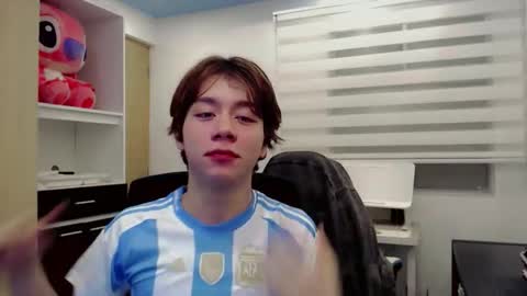 dae_lune online show from February 17, 4:20 am