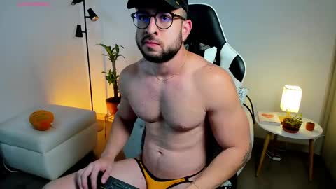 Allan Daf online show from April 18, 1:59 pm