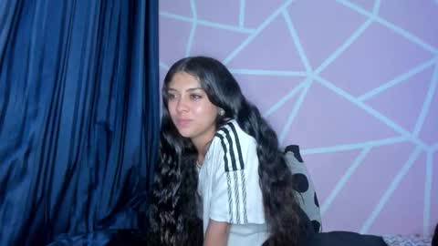 dafna lorens  online show from December 22, 1:35 am