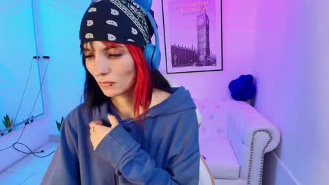 Snapshot of dafne_huges chatting on January 14, 3:47 pm dafne huges online show from January 14, 3:47 pm