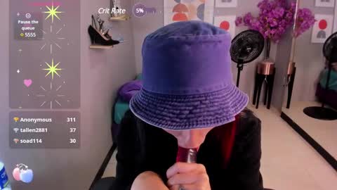 Snapshot of dafne_huges chatting on February 6, 11:04 pm dafne huges online show from February 6, 11:04 pm