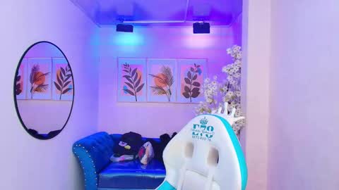 Snapshot of dafne_huges chatting on September 29, 7:40 pm dafne huges online show from September 29, 7:40 pm