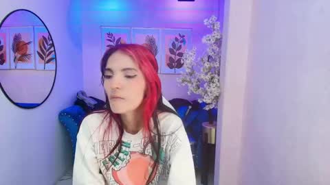 Snapshot of dafne_huges chatting on September 30, 7:52 pm dafne huges online show from September 30, 7:52 pm