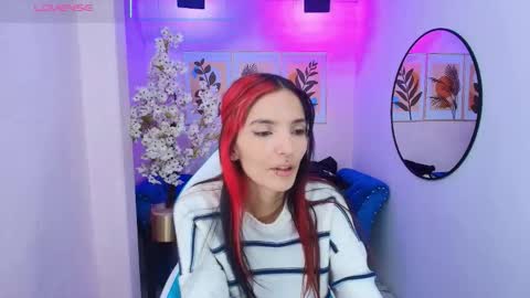 Snapshot of dafne_huges chatting on October 19, 12:28 pm dafne huges online show from October 19, 12:28 pm