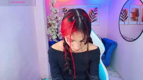 Snapshot of dafne_huges chatting on October 21, 7:47 pm dafne huges online show from October 21, 7:47 pm